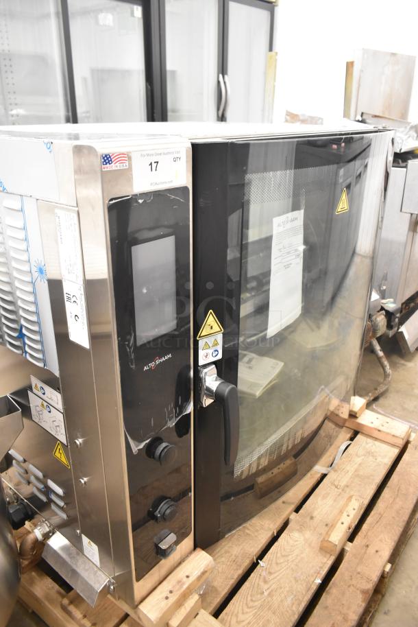 Brand new 2022 Alto Shaam AR-7T rotisserie oven, electric, 7 spit, 380-415V, 1 phase, minor scratches, on wooden pallet.