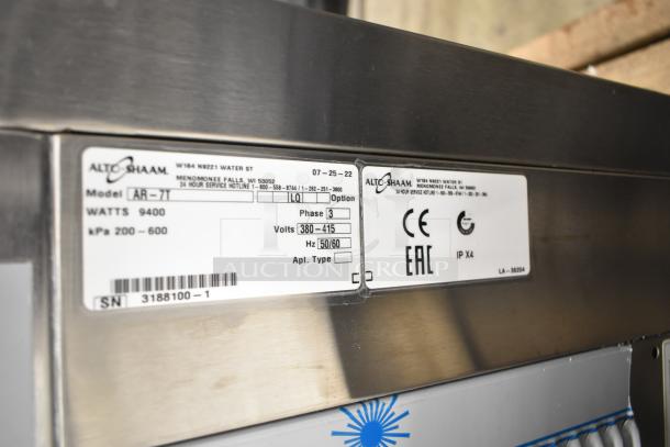 Brand new Alto Shaam AR-7T rotisserie oven with labels; 380-415V, 1 phase, 9400W, scratch and dent condition.