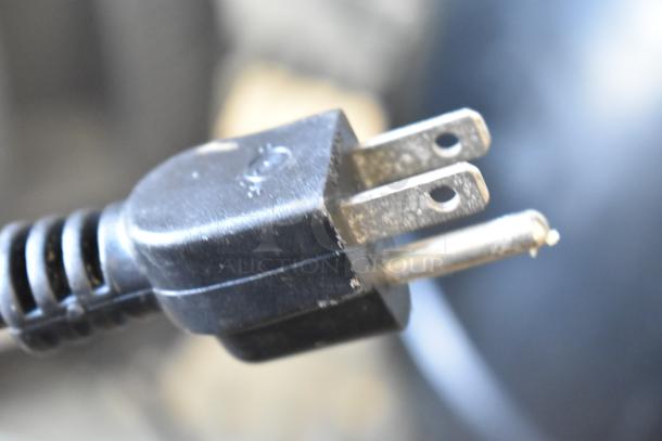 Close-up of a power plug for the Tribest GS-P502 GreenStar Pro juicer, 120 Volts.