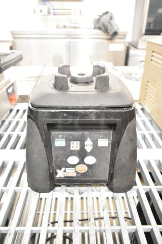 Waring MX1100XTX countertop blender base, 120V, 1 phase, visible buttons, used condition.