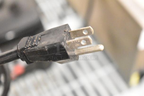 Waring MX1100XTX Countertop Blender Base with 120V, 1 Phase plug, showing standard two-prong plug condition.