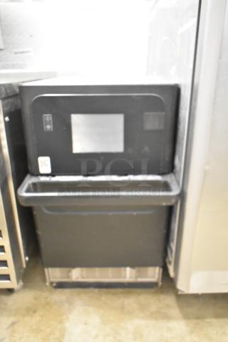 2022 Merrychef eikon e2s ventless high-speed countertop oven, 208/240V, 1 phase, commercial use, in clean condition.