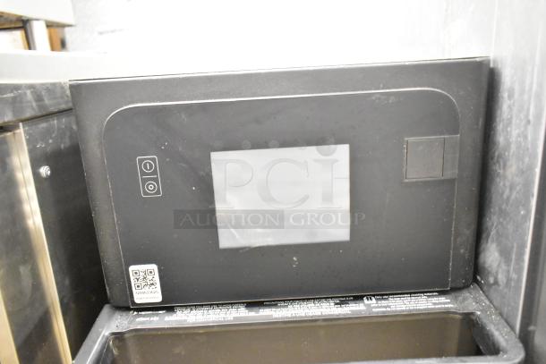 2022 Merrychef eikon e2s high-speed countertop oven, ventless, 208/240V, 1 phase, with touchscreen, commercial use.