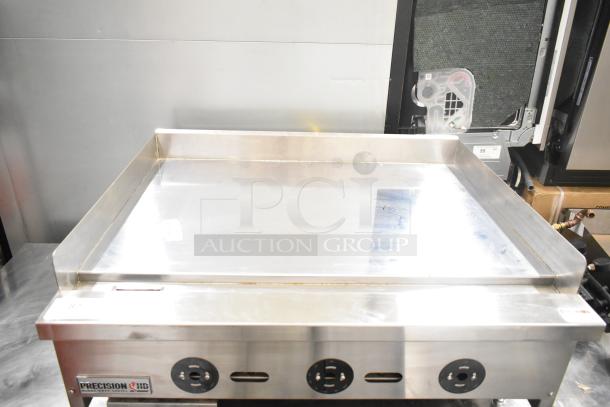 Precision HD HDTG-36 countertop gas griddle, stainless steel, thermostatic controls, excellent condition.