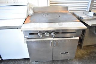 Vulcan V1FT36B Commercial Gas Range, single burner, stainless steel, visible wear on surface, three control knobs.