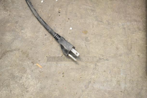 Power plug for Bunn ICB-DV Commercial Coffee Brewer, model 53100.0101. Suitable for 120 volts, 1 phase.