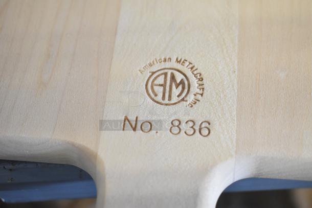 American Metalcraft wood pizza peel, No. 836, showing brand logo engraved on light wood surface.