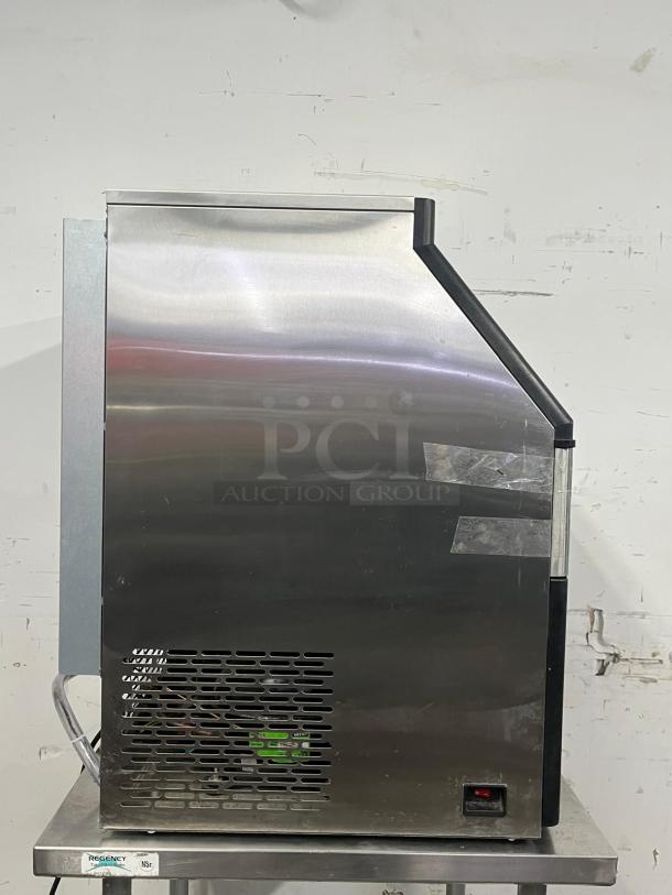 VEVOR Commercial Ice Maker, 320LBS capacity, stainless steel, SECOP compressor, electric water drain pump, good condition.