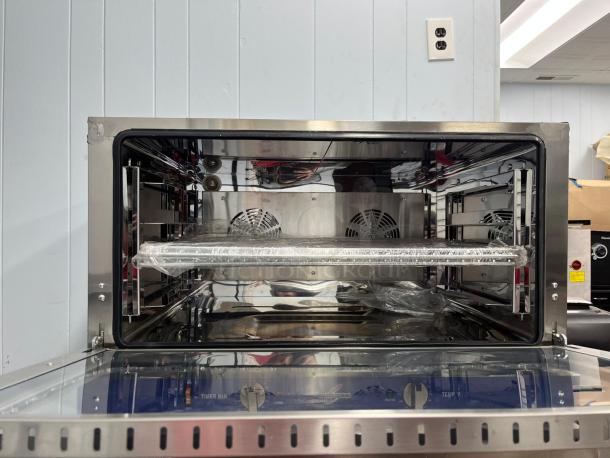 ROCKET ENCOV-38 full-size countertop convection oven, glass door, stainless steel, 208/204V, new condition.