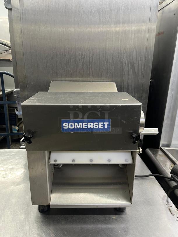 SOMERSET CDR-100 10" countertop dough sheeter, model CDR 100P, in good condition, visible brand label.
