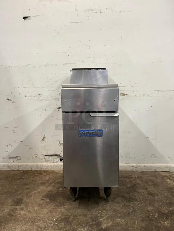 IMPERIAL IFS-40 40lb gas deep fat fryer, stainless steel, 105,000 BTU, floor model, used condition.