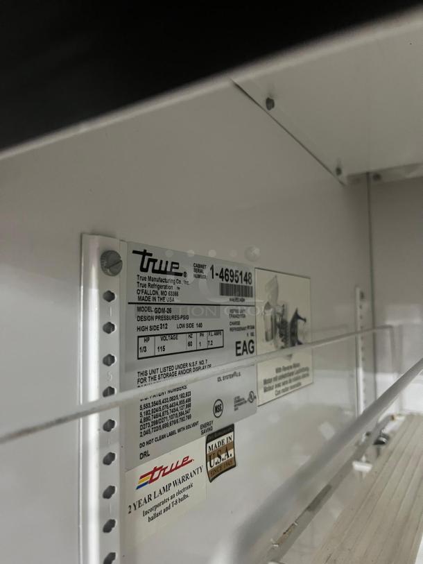 TRUE GDM-26 Merchandiser Refrigerator, 30", 1 Swing Glass Door, Model GDM-26, Serial 1-4695148, tags indicate U.S. made, 2-year lamp warranty.
