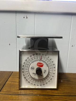 DON PREMIER 5000 Mechanical Portion Control Scale, silver, shows weight in pounds. NSF certified. Used condition.