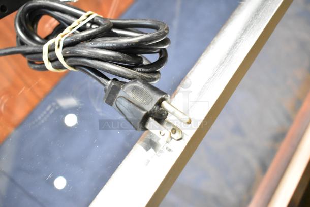 Uline H-1903 Heavy Duty Glue Gun cord, 120V plug, in good condition. Suitable for 1-phase electrical setup.
