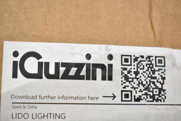 iGuzzini Lido Lighting box label with QR code for further information.