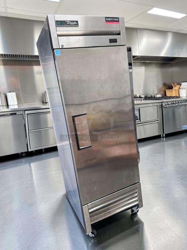 True T-23F-HC 23 Cu. Ft. reach-in freezer, stainless steel, commercial grade, flawless condition, visible branding.