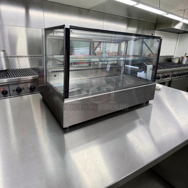 RPI Industries VICD3-20-R-SQ-SC-CT refrigerated display case, immaculate condition, glass merchandiser, commercial grade.