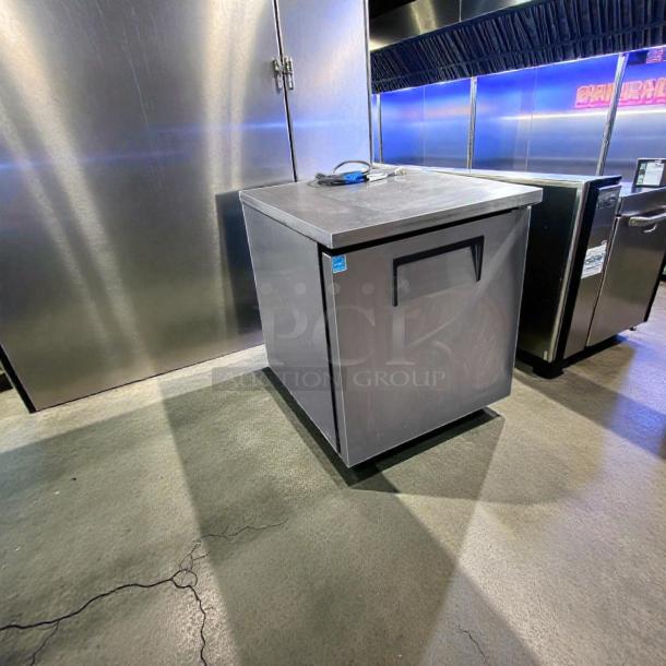 True TUC-27F-HC-LP commercial undercounter freezer, 27", stainless steel, exceptional condition, fully tested, operational.