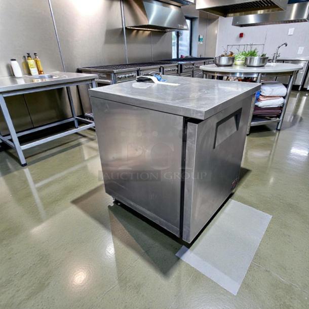 Superior condition True TUC-27F-LP-HC 27" undercounter stainless steel freezer, left hinge, commercial use, fully tested.