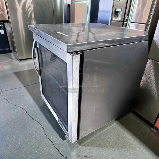 True TUC-27G-LP-HC~FGD01 27" undercounter refrigerator, glass door, stainless steel, excellent condition, 115V.