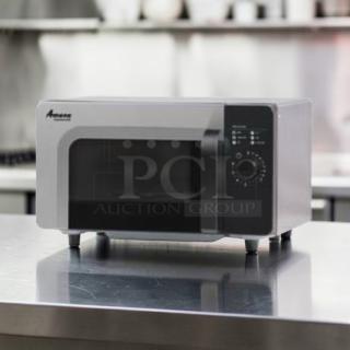 Exceptional condition Amana RMS10DSA commercial microwave oven, 1000W, dial controls, heavy-duty stainless steel, 120V.