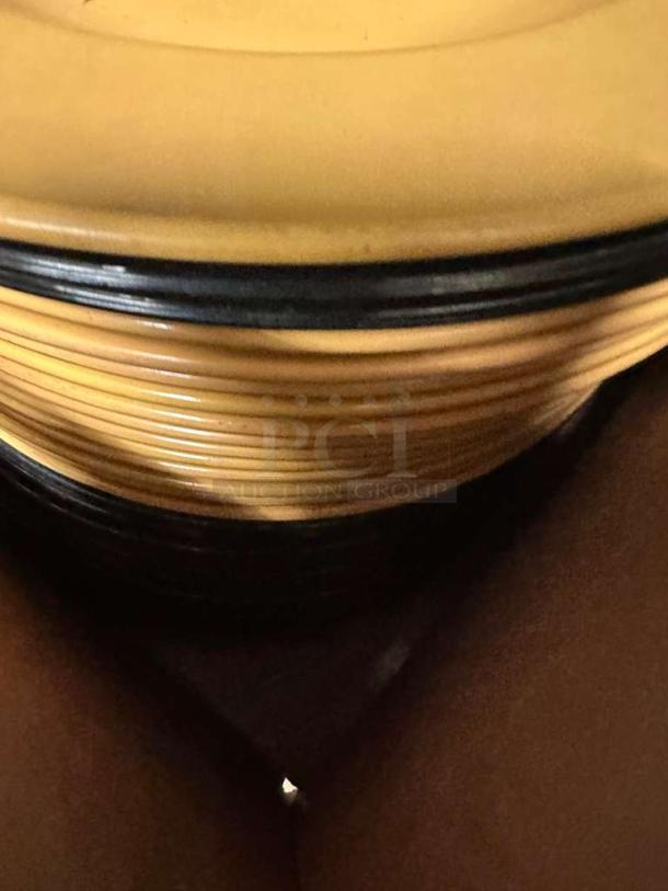 Assorted commercial melamine plates, approx. 30 pieces, yellow and black, excellent condition, durable restaurant dinnerware.