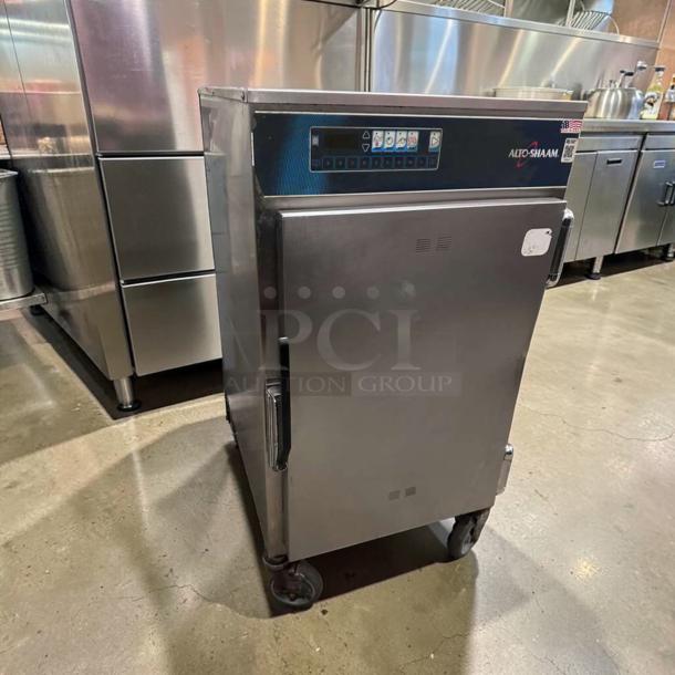 Alto-Shaam 1000-TH/II Halo Heat® Cook & Hold Oven, elite condition, half-size, fully tested, commercial use.