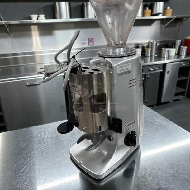 Mazzer Major V Automatic Espresso Grinder, prime condition, commercial grade, 110V, Italian-made, fully tested, operational.