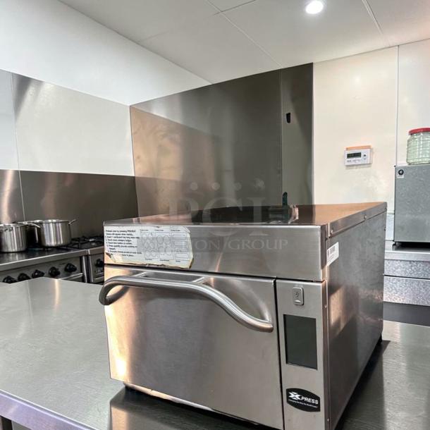 Amana AXP20 high-speed microwave convection oven, 1.38 cu. ft., commercial grade, in elite condition, model AMN-L-OVEN-0839.