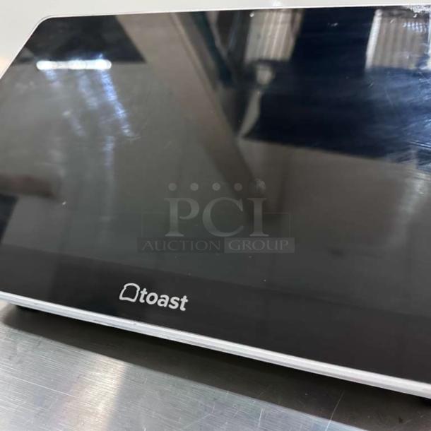 Toast POS 14" wall mount touchscreen display monitor, elite condition, commercial grade, fully tested.