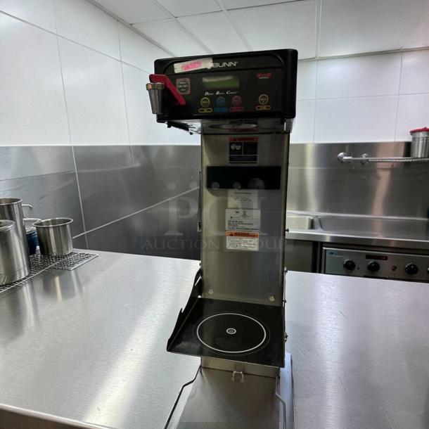 Bunn ITCB-DV Infusion Series commercial coffee brewer, dual voltage, digital control, airpot system, excellent condition, fully tested.