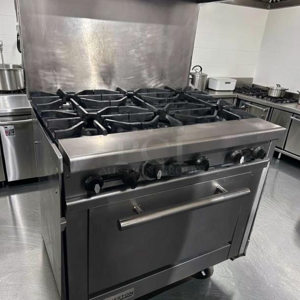 Connerton CN36-6_LP commercial gas range, 36" wide, 6 burners, oven base, stainless steel, tested, operational condition.