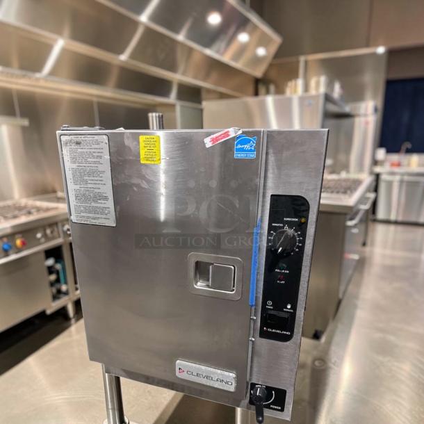 Cleveland 22CET6.1 SteamChef Convection Steamer, stainless steel, SureCook controls, ENERGY STAR®, excellent condition.