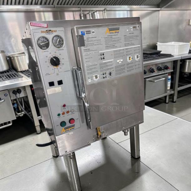 AccuTemp Steam'N'Hold™ S62083D150 convection steamer, 6-pan capacity, stainless steel, fully operational, 208V/3 phase.