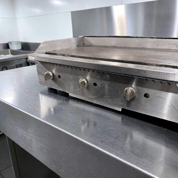 36" Commercial Gas Griddle, stainless steel, heavy-duty flat top, excellent condition, fully operational, model GRD-M-GAS-0868.