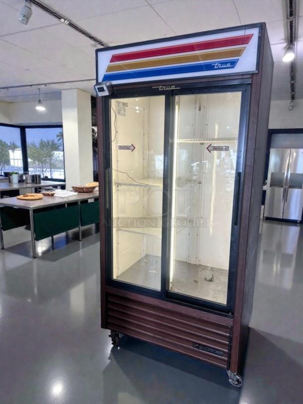 True GDM-33 commercial glass door merchandiser refrigerator, 2 doors, 115V, elite condition, made in USA.