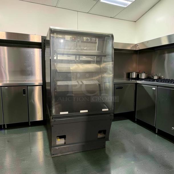 Structural Concepts SB2755 refrigerated bakery display case, premium condition, 220V/single phase, fully tested and working.