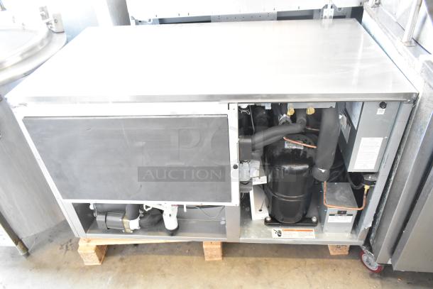 2019 Hoshizaki KM-1601SWJ3 commercial ice maker, crescent cuber, 208-230V, 1 phase, stainless steel, in excellent condition.