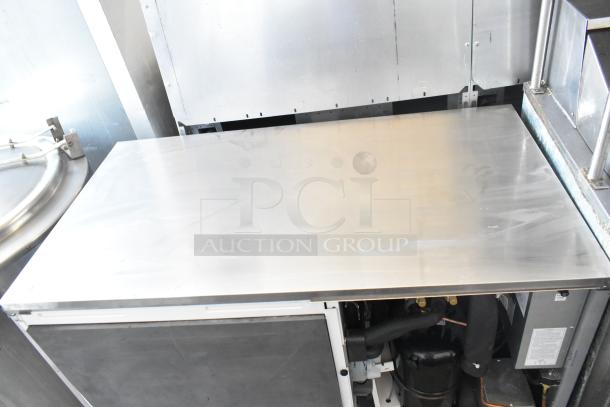 2019 Hoshizaki KM-1601SWJ3 Commercial Crescent Cuber Ice Maker, stainless steel, 208-230V, 1 Phase, excellent condition.