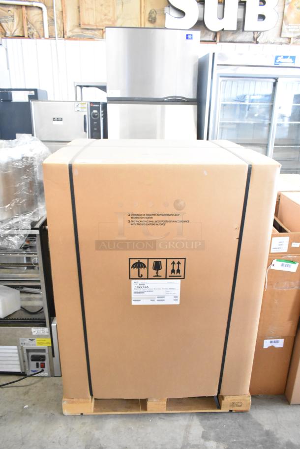 BRAND NEW BKI ETE101R Commercial Electric Boilerless Combo Oven, 10-pan capacity, 208V, 3 Phase, boxed, scratch and dent condition.