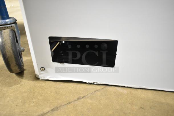 BRAND NEW Scotsman MC1030SR-3A ice machine, 30", 996 lb capacity, minor scratch and dent, remote cooled, 208/230V, 3 phase.