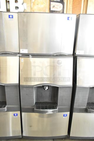 Manitowoc SD0452A ice machine head on SPA310 dispenser, 115V, 1 phase; stainless steel, clean condition, visible brand logo.