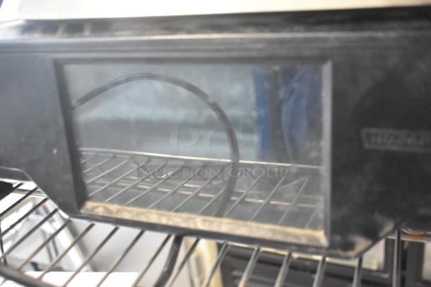 2017 Hobart HTi-7LH26 commercial countertop scale, tested and working. Features digital display, ideal for food portioning.