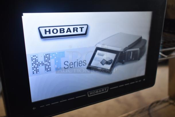 2020 Hobart HTi-7LH4W food portioning scale, countertop model, tested working, 120/208-240V, 1 phase, HT series display.