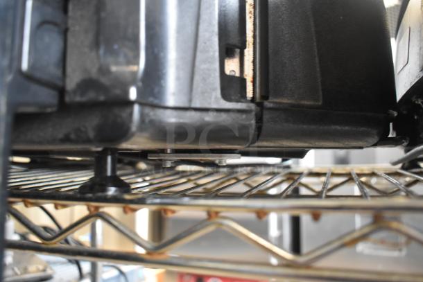 2020 Hobart HTi-7LH4W commercial scale on metal shelf. Tested, working, 120/208-240 volts, 1 phase.