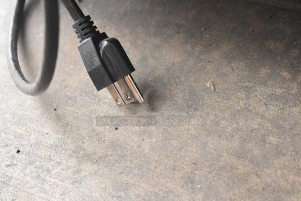 Black power cable for KoolMore CDC-3C-BK Countertop Display Refrigerator, compatible with 110-120 volts, 1 phase.