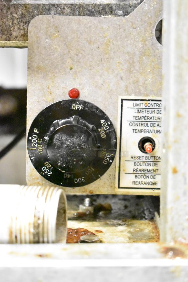 2023 Pitco Frialator 40D natural gas fryer control panel, showing temperature dial and reset button. Used condition.