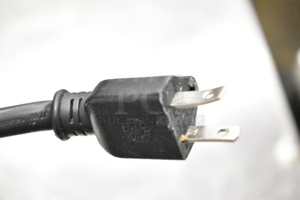 Black electrical plug for Cooltech CTR-48BMB sandwich salad prep table, 115V, 1 phase.