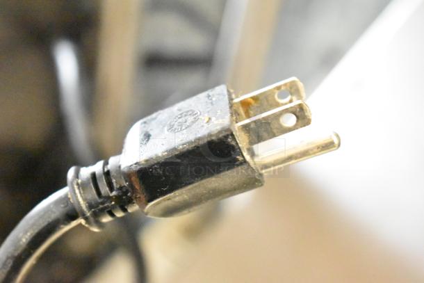 Power plug for 2022 Cooltech CTR-72BMB prep table, 115V, 1 phase. Clean, intact prongs and durable black casing visible.