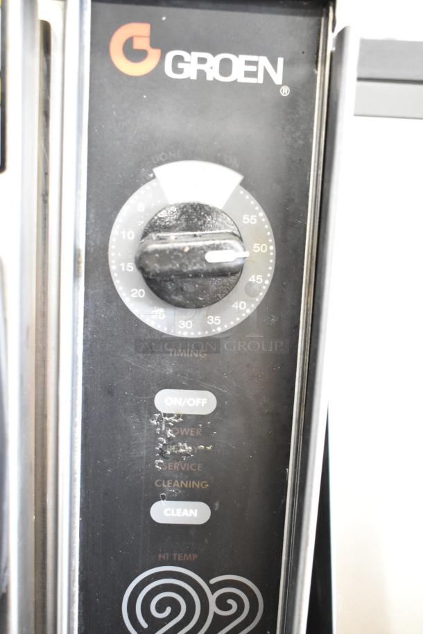 Groen HyPer Steam Commercial Floor Style 2 Deck Steam Cabinet control panel with timing dial and function buttons.